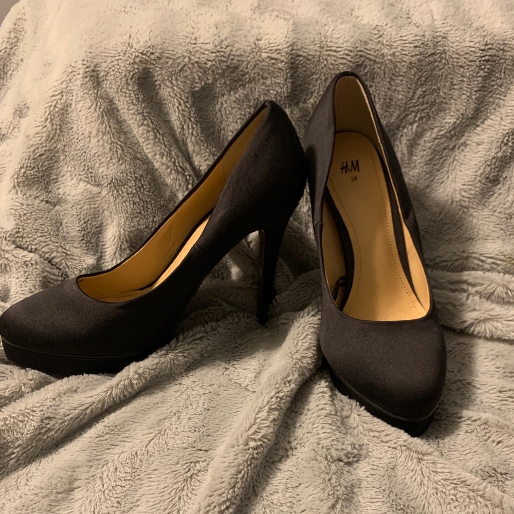 Black heels